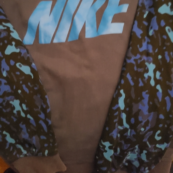 Nike crewneck sweater splatter camo xl - Picture 3 of 8